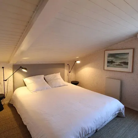 Grand Duplex A Pour 8 Personnes Avec Terrasse Et Parking - Fr-1-494-97 *