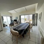 Grand Duplex A Pour 8 Personnes Avec Terrasse Et Parking - Fr-1-494-97