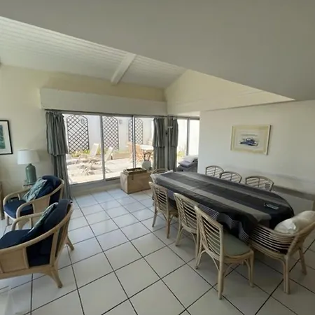 Grand Duplex A Pour 8 Personnes Avec Terrasse Et Parking - Fr-1-494-97 *