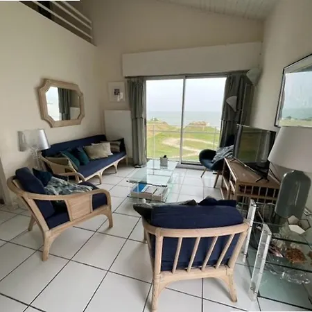Grand Duplex A Royan Pour 8 Personnes Avec Terrasse Et Parking - Fr-1-494-97 Royan