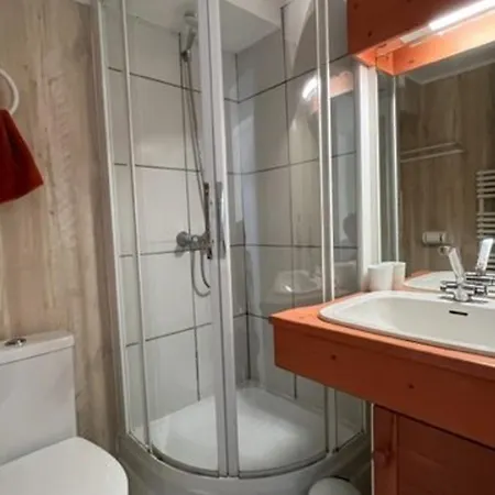 Grand Duplex A Royan Pour 8 Personnes Avec Terrasse Et Parking - Fr-1-494-97 *