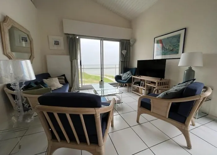 Grand Duplex A Pour 8 Personnes Avec Terrasse Et Parking - Fr-1-494-97 Appartamento *